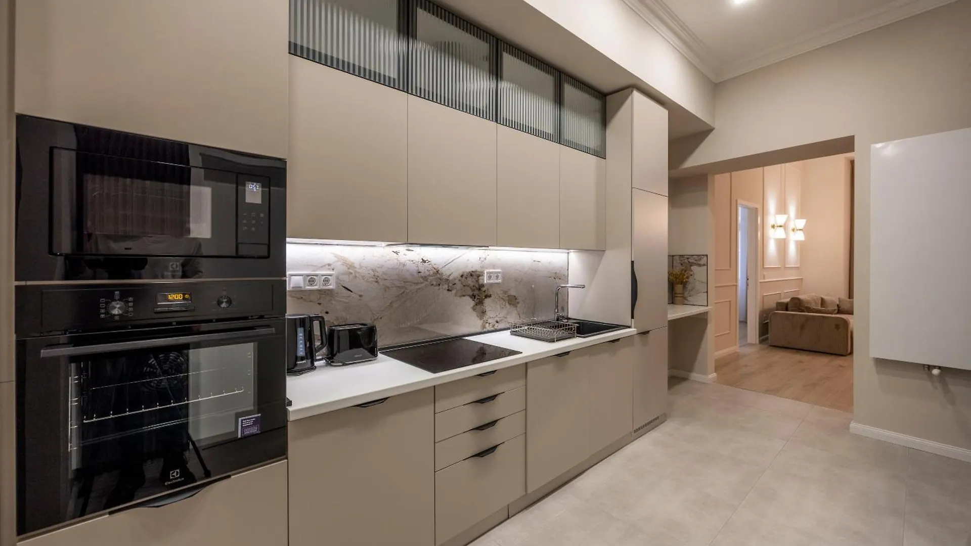 Luxurious & Elegance W18 Grand Suite W' Balcony By Prestige Homes 布达佩斯
